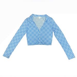 New Long Sleeve V-Cut Crop Top